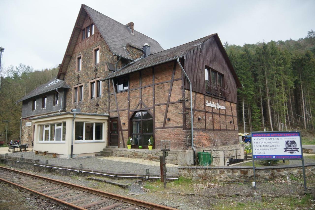 Bahnhof Grenzau Hotel Hoehr-Grenzhausen Exterior photo